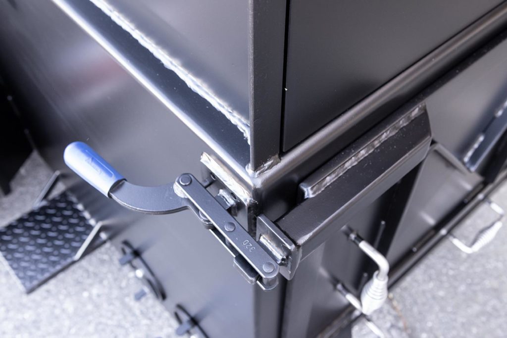 Meadow Creek TS1000 Barbeque Smoker Trailer Smoke'n Dudes BBQ Co